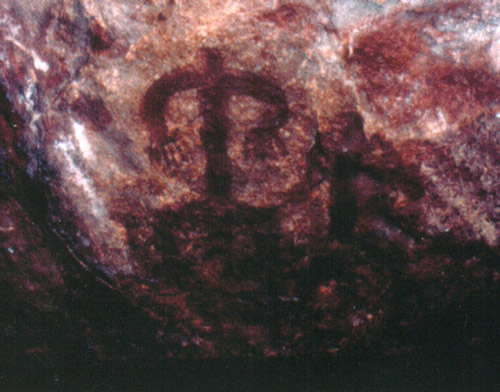 Interior de la Cueva de la Rendija